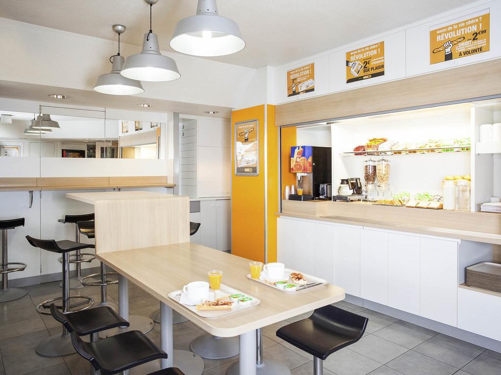 Hotelf1 Tours Sud Chambray-les-Tours Bagian luar foto